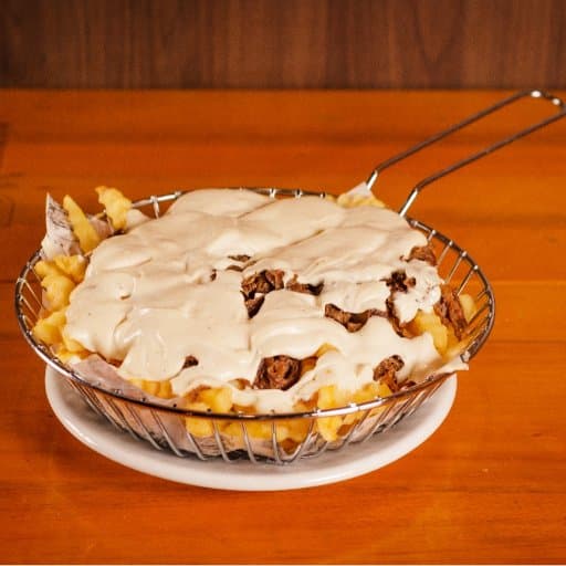 Fritas creme de queijo e costela
